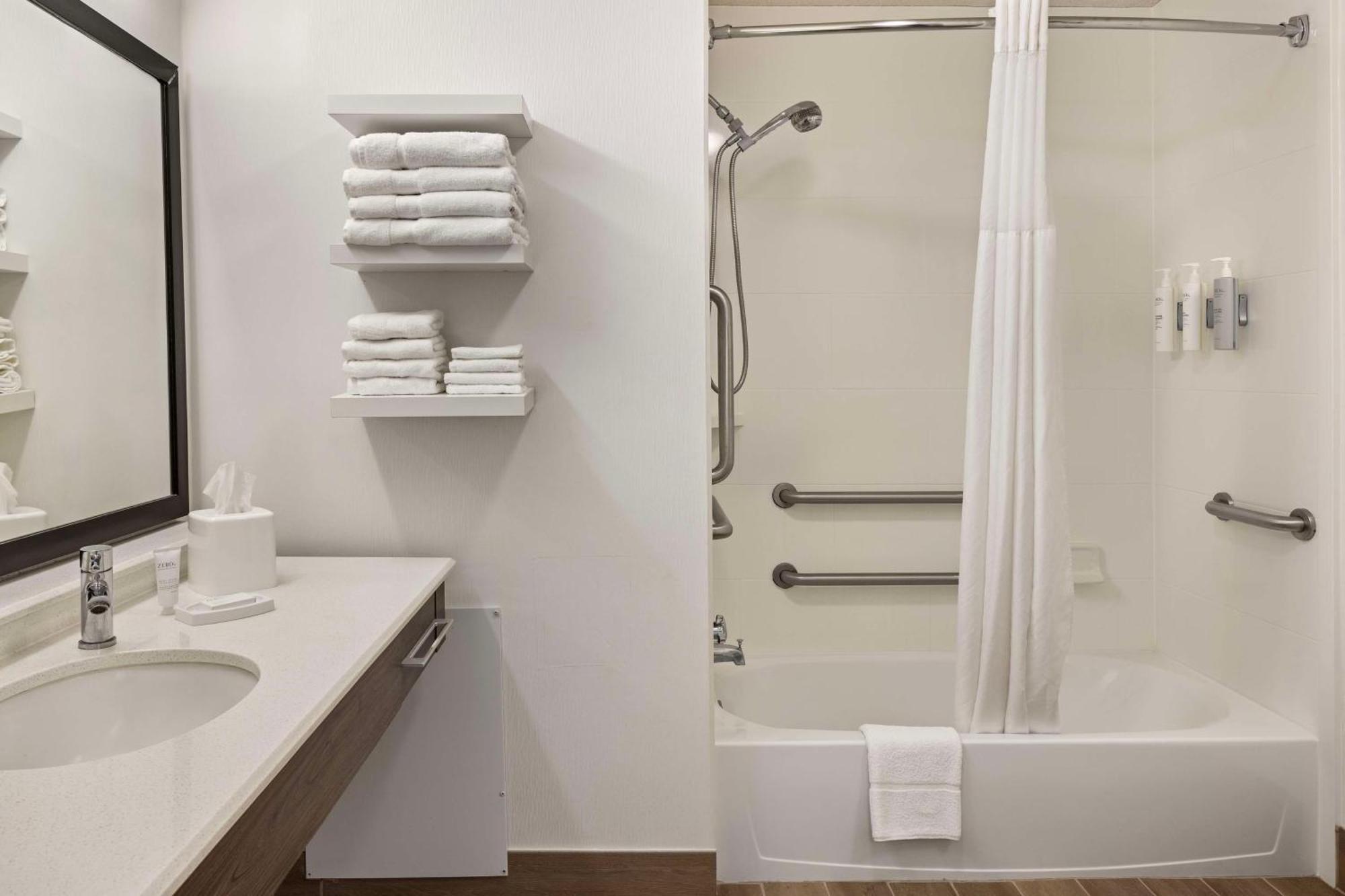 Hampton Inn Minneapolis Northwest Maple Grove Exteriör bild